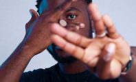 Damso répond à la polémique en dévoilant un titre inédit ! (Son)