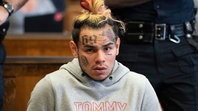 6ix9ine la pookie supplie le juge de lui offrir une seconde chance