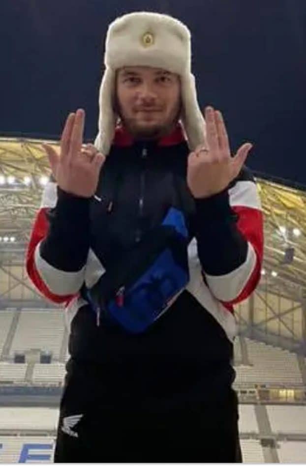 jul loin du monde