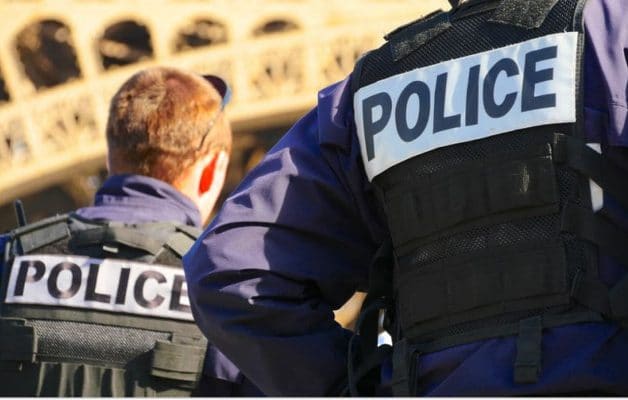 police jeune