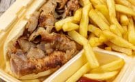 Kebab : Leurs traditionnelles boîtes en polystyrène sont désormais interdites