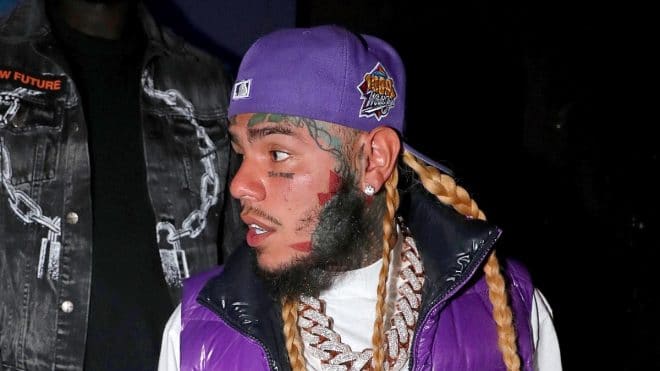 6ix9ine s’accorde un moment de liberté sans sa sécurité
