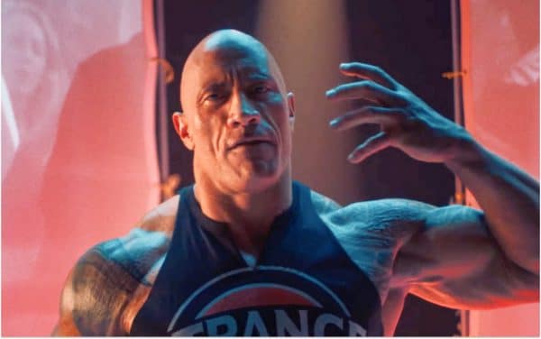 The Rock se lance dans le rap aux côtés de Tech N9ne et lâche un couplet explosif