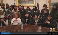 New-York : des rappeurs rencontrent le maire après l'interdiction des clips de Drill
