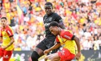 Kurt Zouma humilié par les supporters après la polémique de son chat