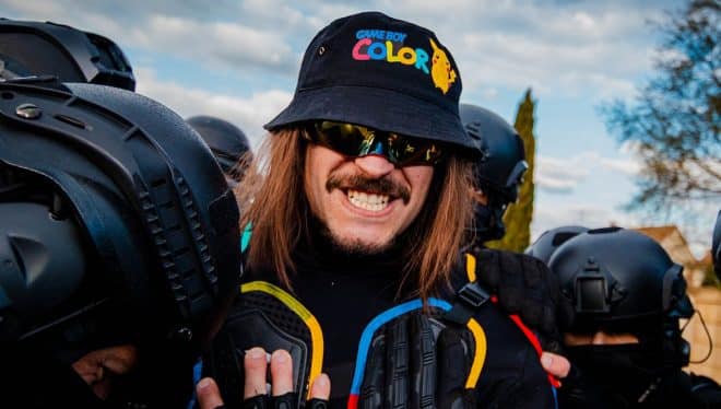 Lorenzo annonce un nouvel album, ainsi que sa retraite musicale