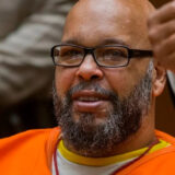 Suge Knight condamné à 28 ans de prison : il pourrait être libéré plus tôt que prévu