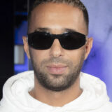 Naps confie qu'il a piloté un avion sur le tournage d'un de ses clips