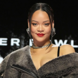 Rihanna égérie de la première collection Louis Vuitton par Pharrell