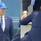 Joe Biden chute en plein milieu d'une cérémonie militaire