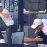 PLK s'est cassé un doigt après une chute sur scène au Dour Festival
