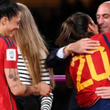 Affaire Luis Rubiales : la Fédération espagnole de football veut porter plainte contre Jenni Hermoso