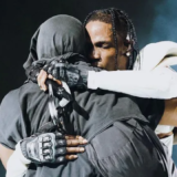 Travis Scott et Kanye West ont provoqué un tremblement de terre