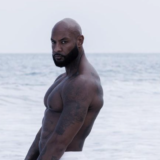 A son tour, Booba se prononce sur l'interdiction de l'abaya