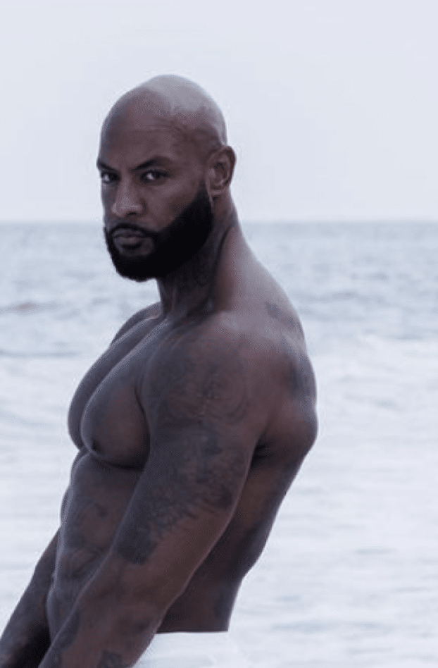 A son tour, Booba se prononce sur l'interdiction de l'abaya