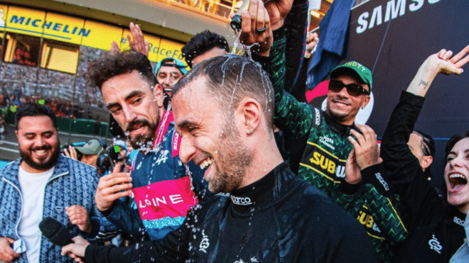 © Instagram : @xsqueezie 