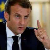 « On aime la bagnole » : Les internautes furieux après les propos d'Emmanuel Macron
