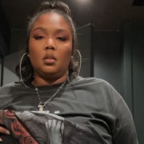Lizzo ciblée par une vague de haine après une danse en maillot de bain