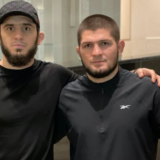 Islam Makhachev (31 ans) coaché par Khabib Nurmagomedov, il balance sur leurs entraînements