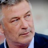 Affaire Alec Baldwin : l'acteur de nouveau visé par une inculpation ?