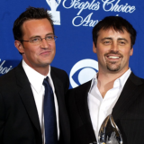 Matt LeBlanc brise enfin le silence après la disparition de Matthew Perry