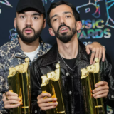 Critiqués par une internaute après les NRJ Music Awards, Bigflo & Oli répondent sur Twitter