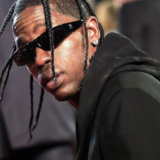 Travis Scott retrouve les bancs de l'école pour étudier l'architecture à Harvard