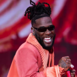 Burna Boy (32 ans) refuse un show à 5 millions de dollars à Dubaï à cause de la verdure
