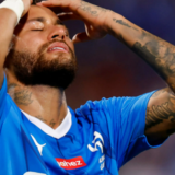 Neymar célibataire : trois malfrats tentent d'enlever sa fille âgée d'un mois