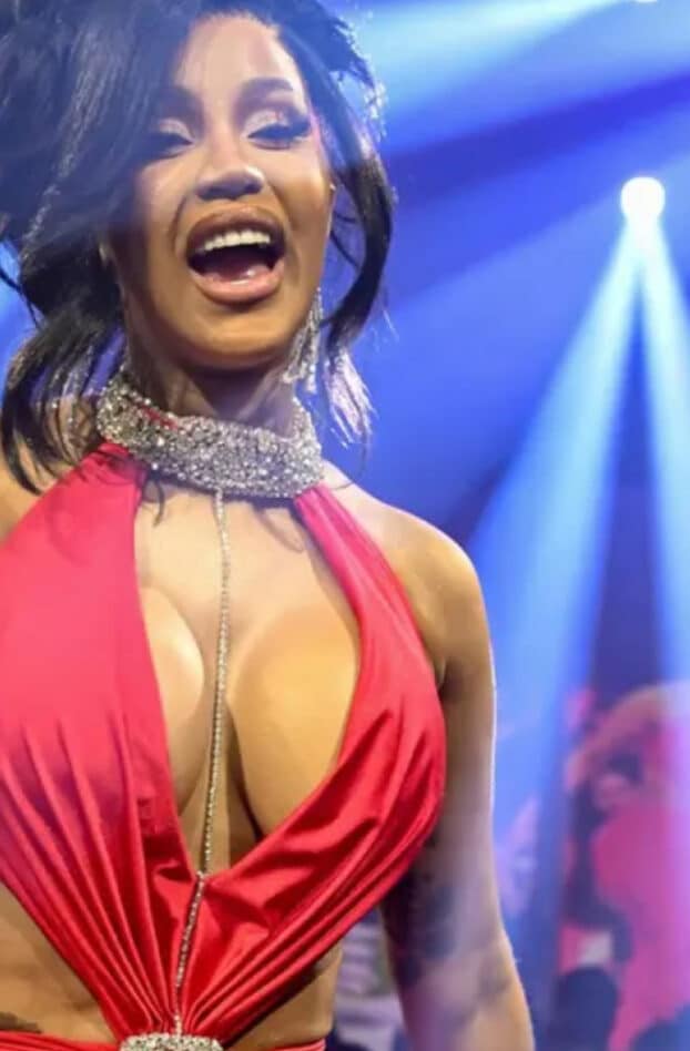 Cardi B (31 ans) provoque de nouveau Offset en boîte de nuit