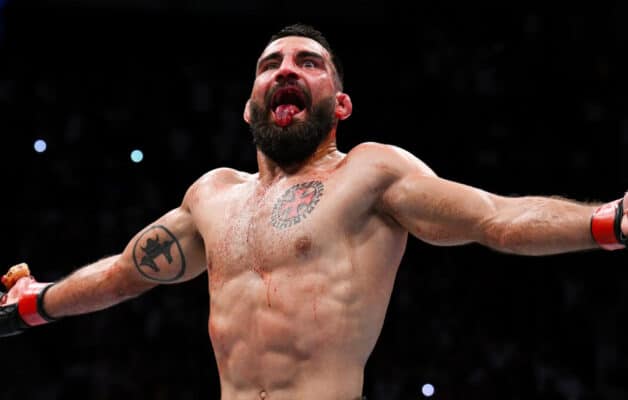 « Ça me paraît compliqué » : Benoit Saint-Denis pas convaincu par le projet MMA du PSG