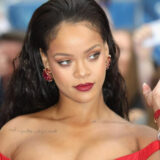 Rihanna réalise une année complètement dingue malgré son absence de 8 ans
