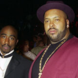 Suge Knight affiche une photo intime de Tupac et devient la risée de la Toile