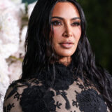 Kim Kardashian devient professeure de maths grâce à l'IA