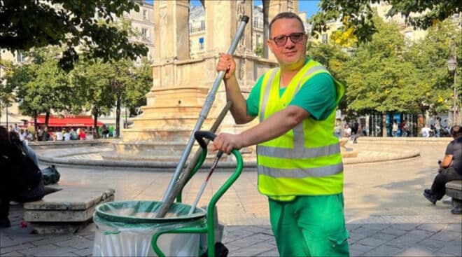 JO Paris 2024 : Ludovic, éboueur de TikTok, va porter la flamme olympique