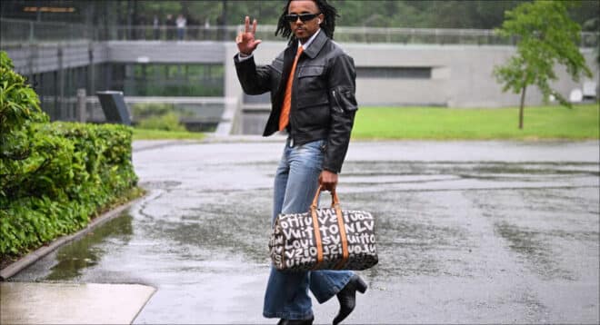 Jules Koundé rembarre ses détracteurs après les critiques sur son look à Clairefontaine