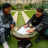 Heuss L'enfoiré confirme la sortie de son album LVDR avec Ronaldinho