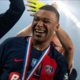 Après son dernier match avec le PSG, Kylian Mbappé promet une annonce sur son avenir