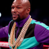 Floyd Mayweather de retour cet été pour affronter John Gotti III
