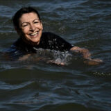 Anne Hidalgo s'est baignée dans la Seine et rêve d'une piscine dedans