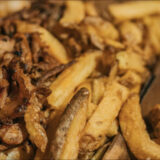 La vie d'un homme de 76 ans bascule après avoir mangé un kebab