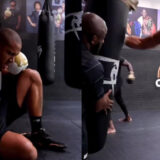 Ciryl Gane en pleine forme, il démolit un sac de frappe en plein entraînement