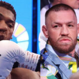 Anthony Joshua fini après sa défaite contre Daniel Dubois ? Conor McGregor donne son avis