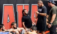 Quand Khabib Nurmagomedov recadre des athlètes en plein entraînement