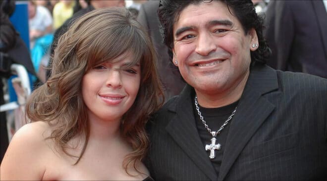 Diego Maradona : sa fille accuse les médecins de négligence lors du procès