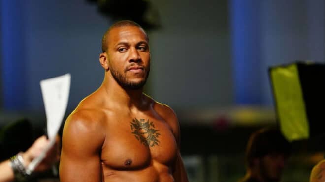 Ciryl Gane cash sur son salaire à l’UFC : « les gens ne se rendent pas compte à quel point… »