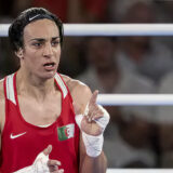 Imane Khelif quitte le monde de la boxe après avoir été accusée d'être un homme