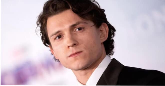 Tom Holland sera-t-il le nouveau James Bond ? Il s’exprime sur la rumeur