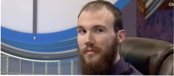 Un champion de Countdown poignarde son rival lors d’un tournoi de fans