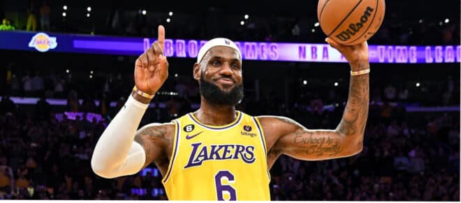 « J’ai que quelques milliers… » : LeBron James réagit à la rumeur sur sa fortune estimée à un milliard de dollars